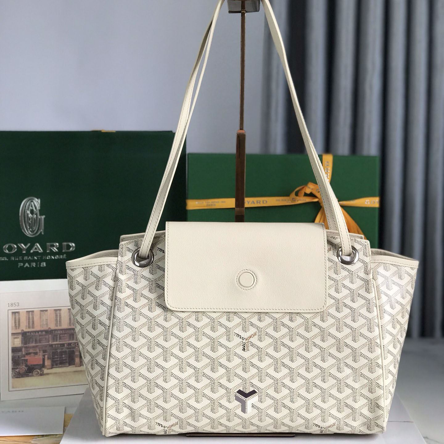 Go*ard top handle bags